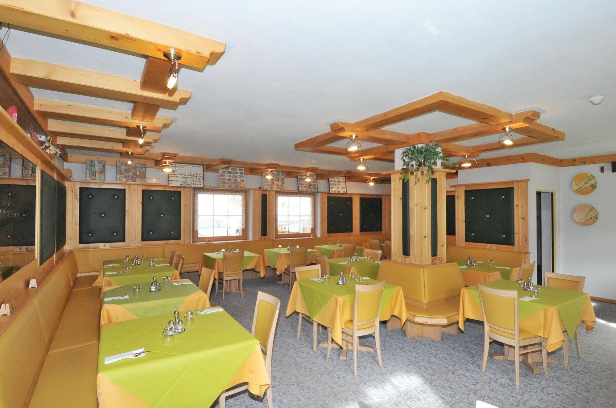 Hotel Valeria Livigno Eksteriør billede